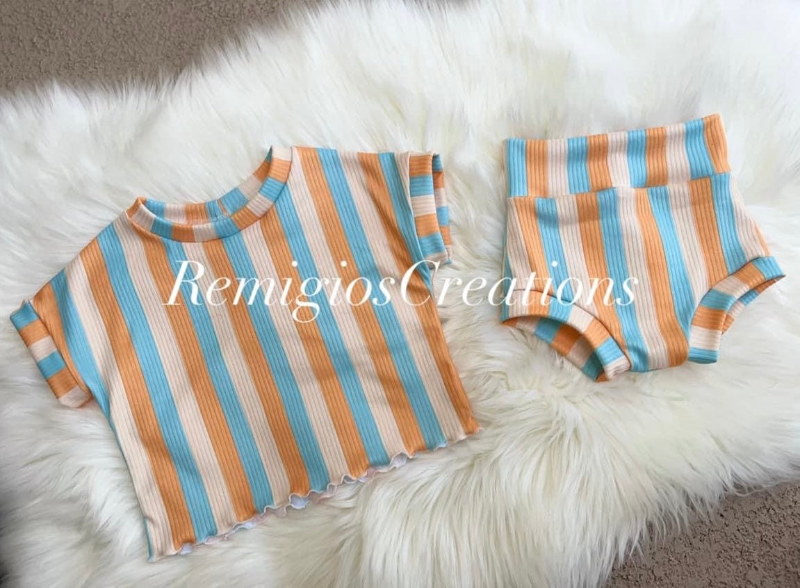 Custom SS Lounge Top w/Bummies (upload file)
