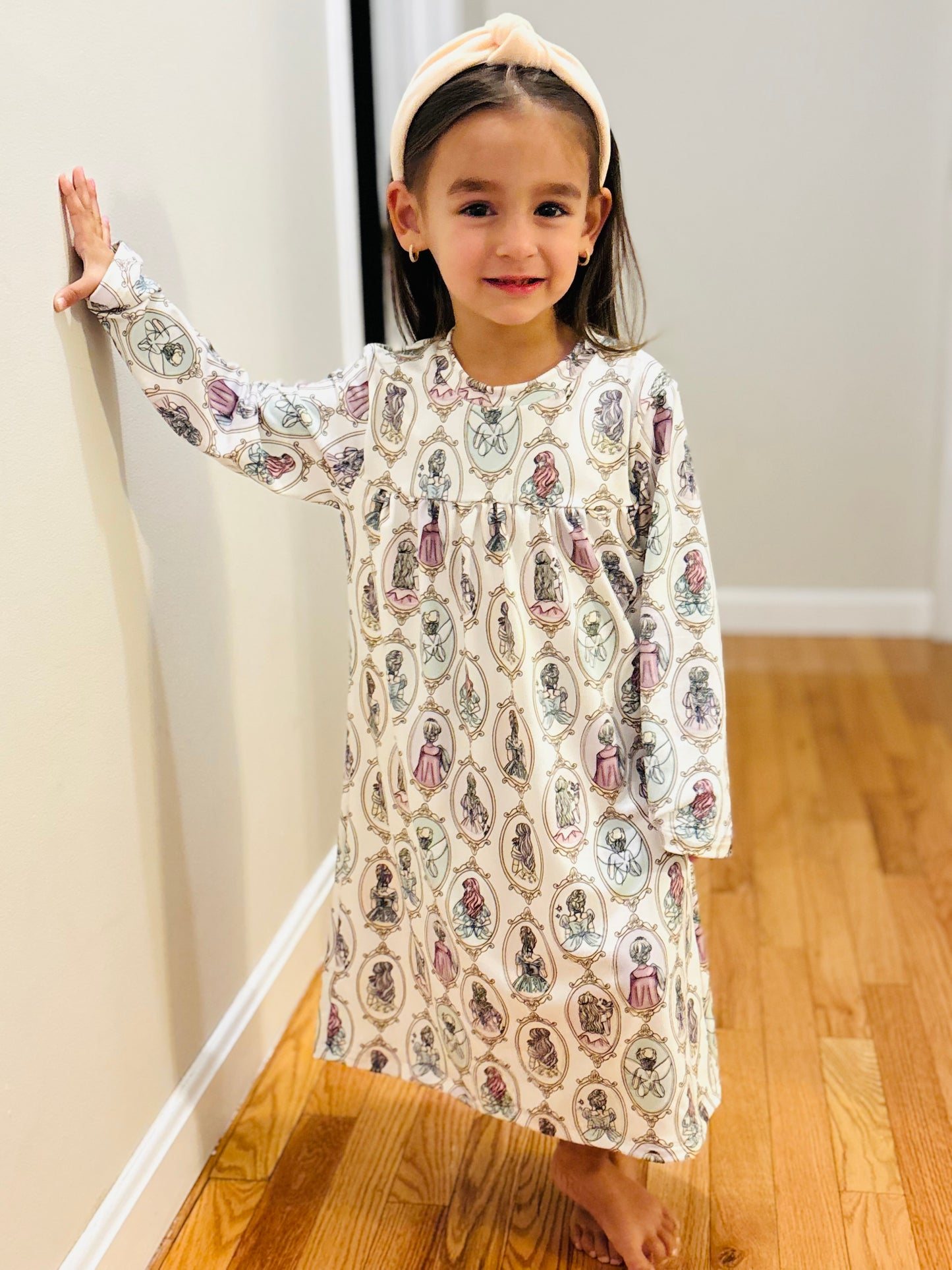 Custom Winnie Night-Gown (upload file)