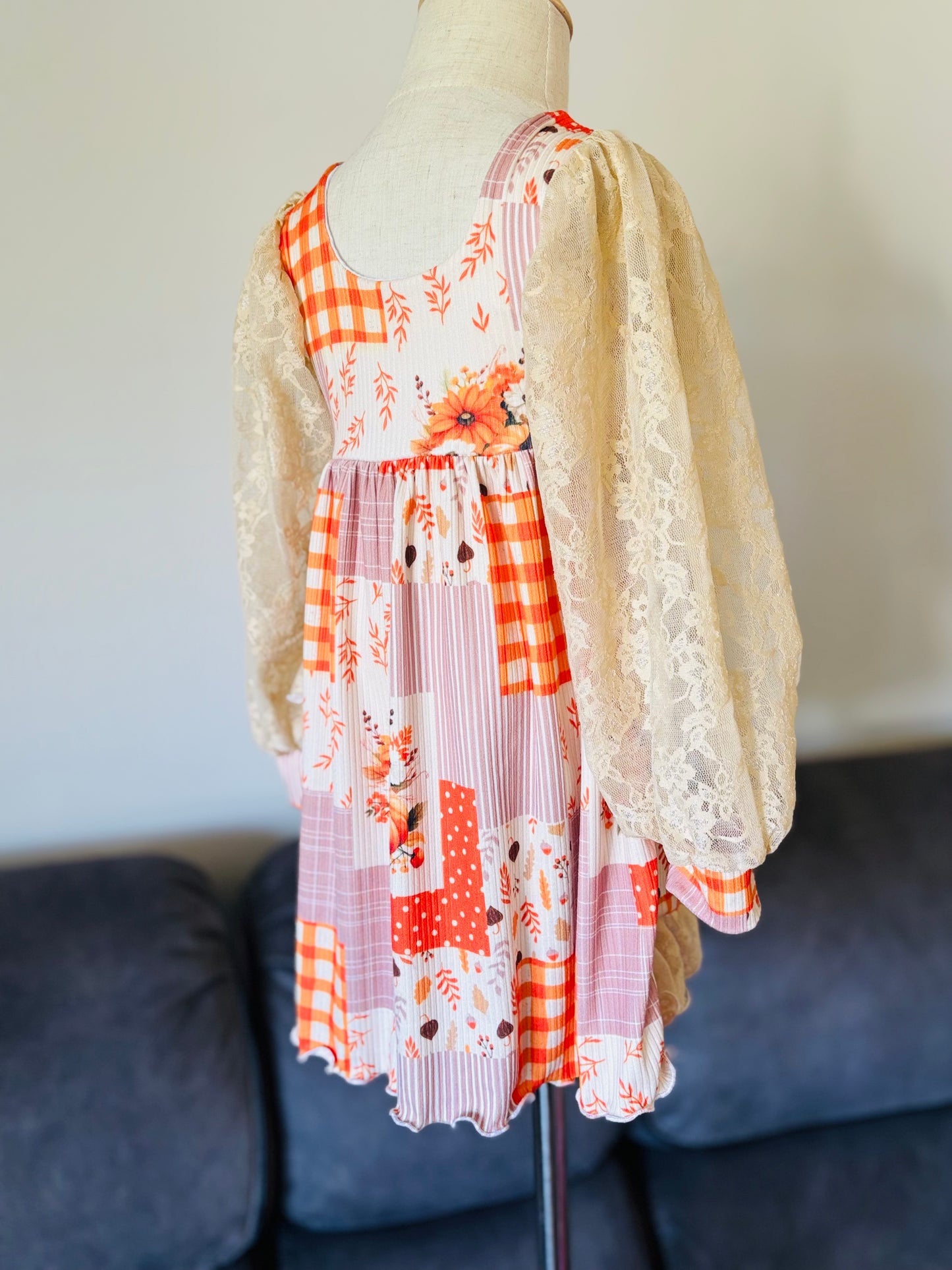 RTS 2T Ruffle Petal Dress w/Lace