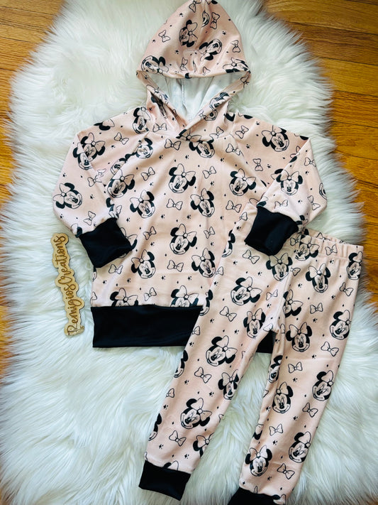 RTS 18/24 Velvet Hoodie w/Leggings