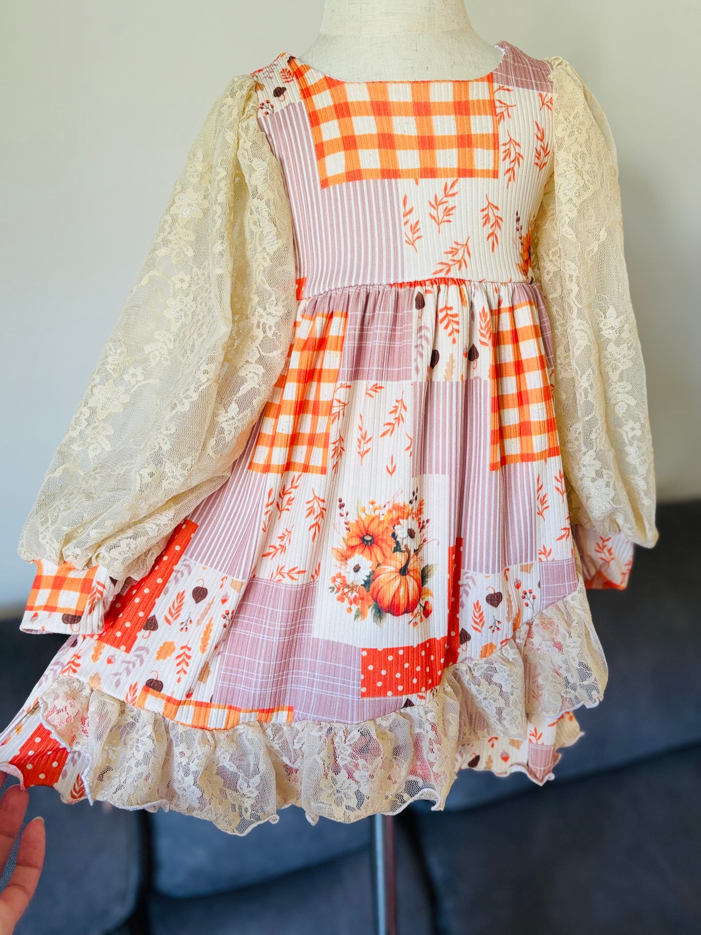 RTS 2T Ruffle Petal Dress w/Lace